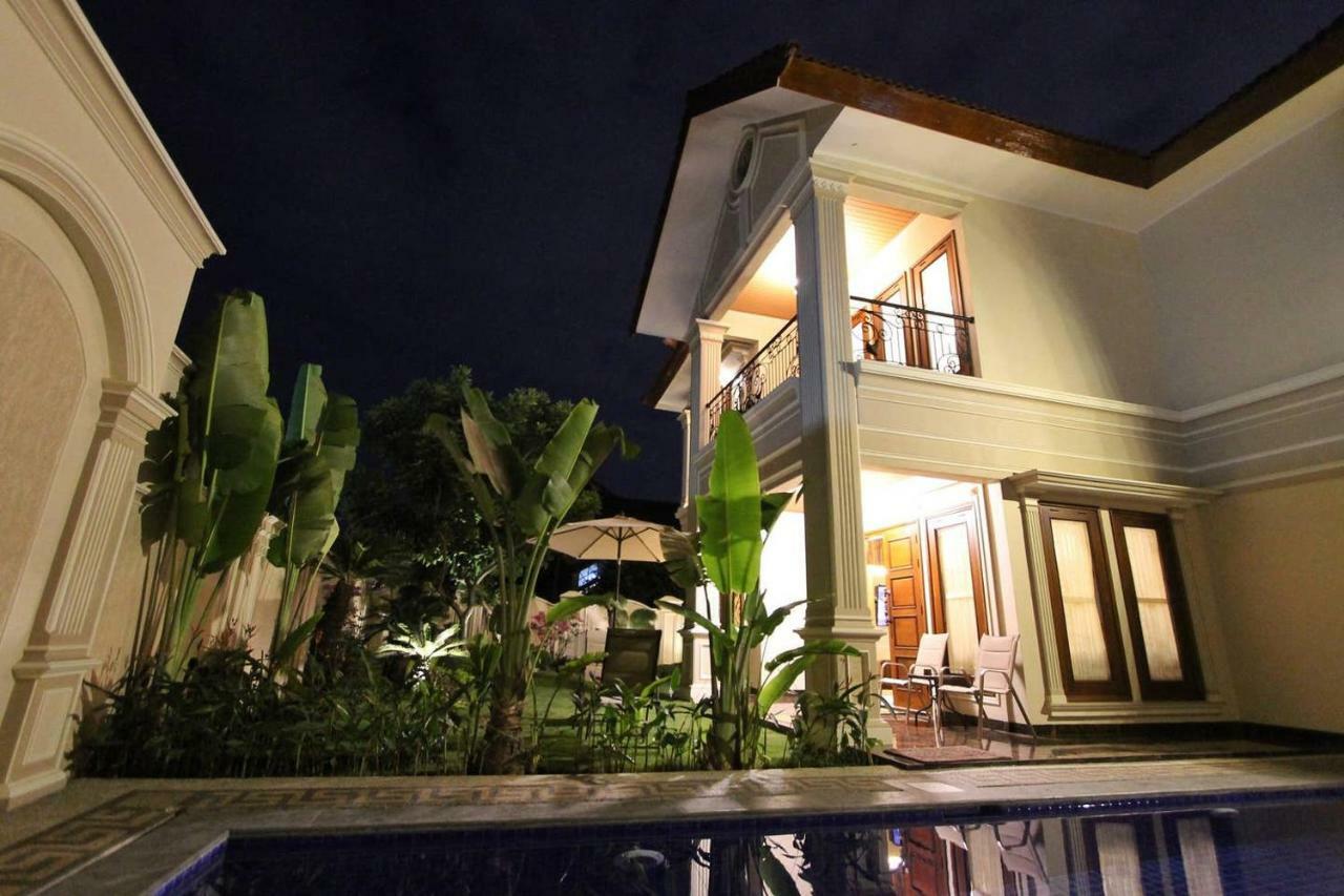 Fernasya House Villa Yogyakarta Exterior photo